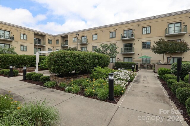 721 Governor Morrison St Unit 520, Charlotte, NC 28211 - view of apartment building / complex