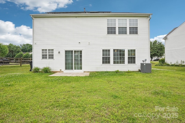 3038 Old Ironside Dr, Charlotte, NC 28213 - photo 20