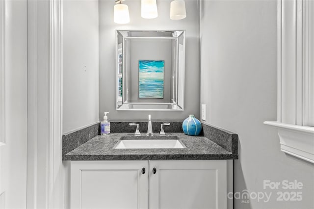 9513 Tresanton Dr, Charlotte, NC 28210 - bathroom with vanity