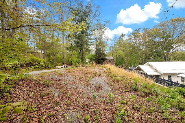 102 Byrd Rd, Black Mountain, NC 28711