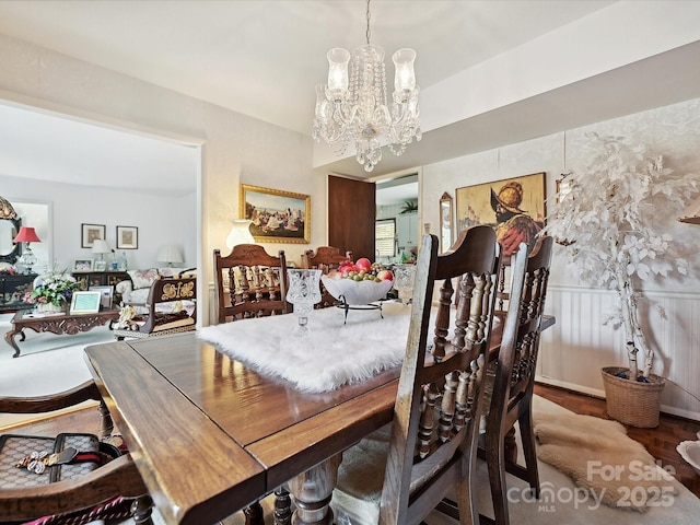 dining room featuring an inviting chandelier