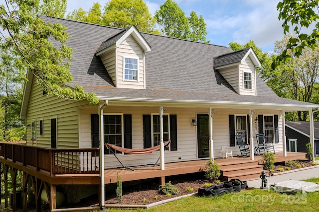 76 Overlook Pointe Dr, Spruce Pine, NC 28777 - cape cod house with covered porch and roof with shingles