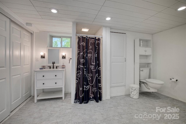 111 Baxter St, Morganton, NC 28655 - interior space with toilet, baseboards, and recessed lighting