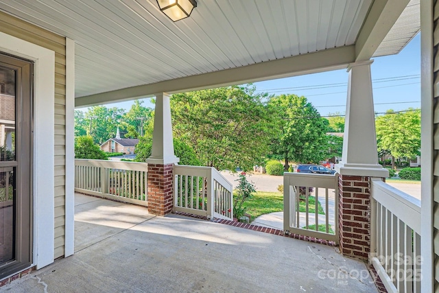 2424 Pitts Dr, Charlotte, NC 28216 - photo 2