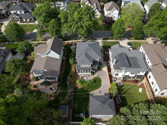 birds eye view of property featuring a residential view