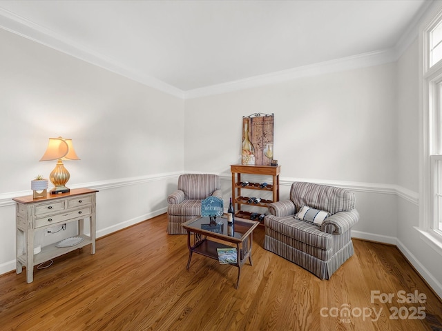 3133 English Sparrow Ln, Charlotte, NC 28210 - living area with crown molding, baseboards, and wood finished floors
