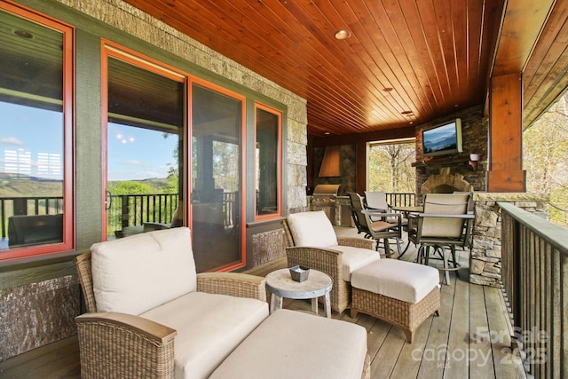 693 Thunderhill Trl, Blowing Rock, NC 28605 - deck featuring outdoor dining area