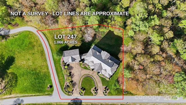 693 Thunderhill Trl, Blowing Rock, NC 28605 - view of subject property with property boundaries highlighted
