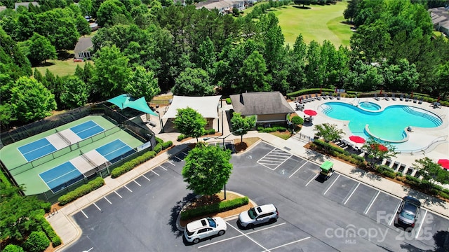 9003 Smokey Hill Ln, Fort Mill, SC 29707 - bird's eye view of a pool and a local golf course