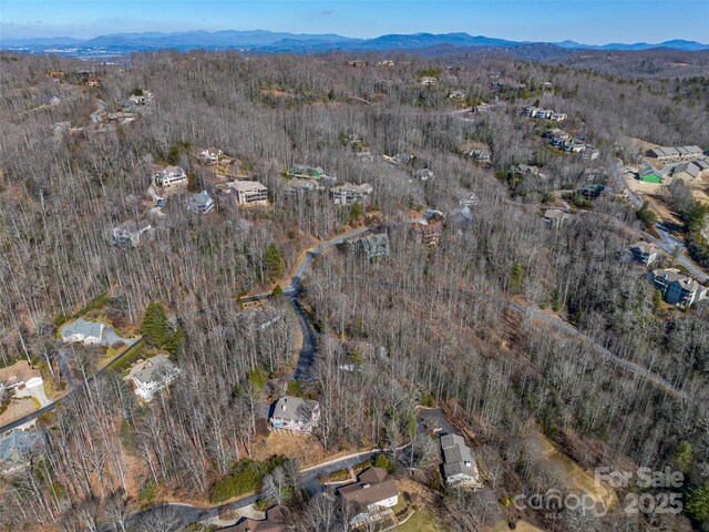 2319 Golf Club Ct, Hendersonville, NC 28739