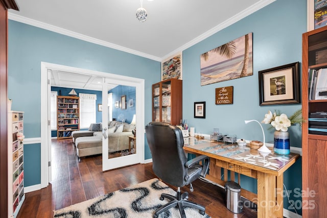 office with crown molding, hardwood / wood-style flooring, and baseboards