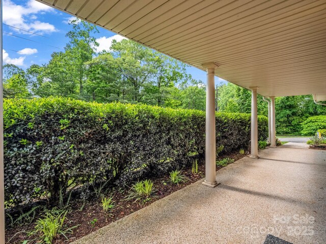 209 Daniel Dr, Hendersonville, NC 28739 - view of patio