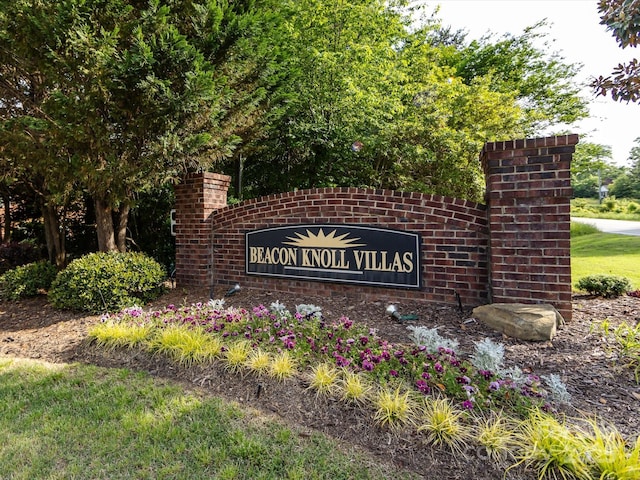 140 Villa Lake Dr, Fort Mill, SC 29708 - view of community sign