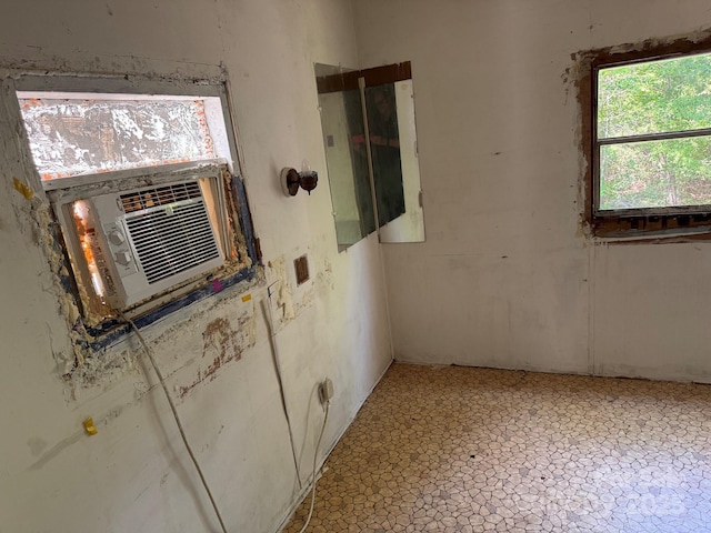 1029 Sullivan St, Wadesboro, NC 28170 - utilities with cooling unit