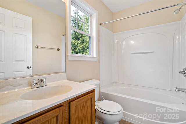 8 Cherry Laurel Ln, Swannanoa, NC 28778 - full bathroom featuring toilet, bathtub / shower combination, and vanity