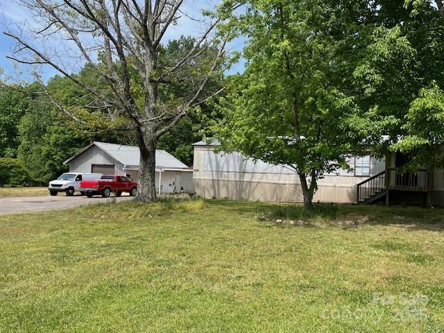 6504 Denver Heights Cir, Denver, NC 28037 - view of grassy yard