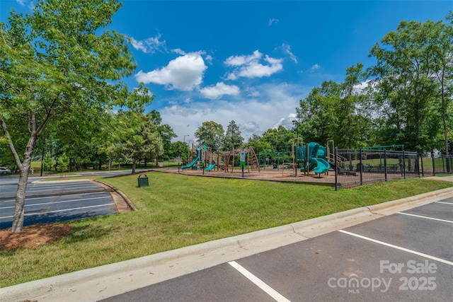 282 Fischer Rd, Fort Mill, SC 29175 - view of community playground