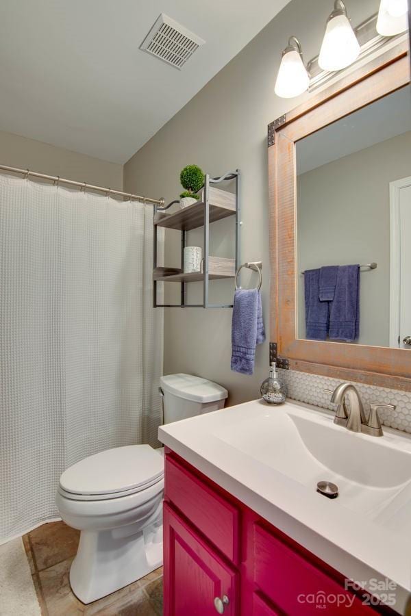 136 Elba Dr, Mooresville, NC 28115 - full bathroom featuring vanity and a shower with curtain