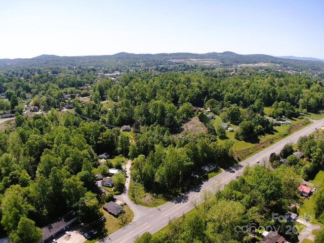 000 Charles Pl NW, Lenoir, NC 28645