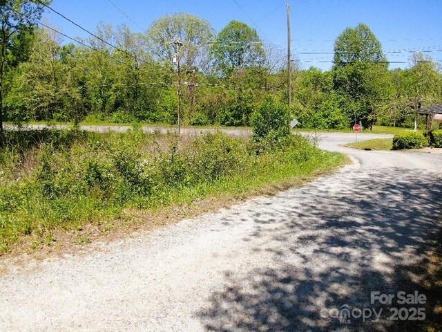 000 Charles Pl NW, Lenoir, NC 28645