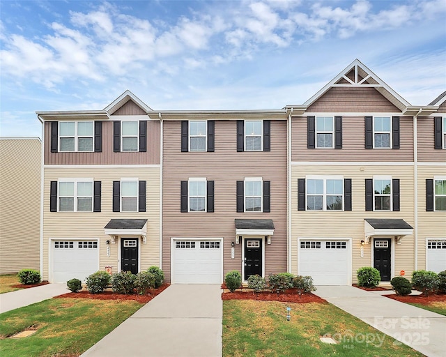 2635 Mccurdy Trl, Charlotte, NC 28269 - photo 1