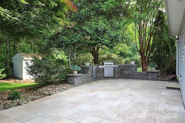9814 Fernspray Rd, Charlotte, NC 28215 - photo 8