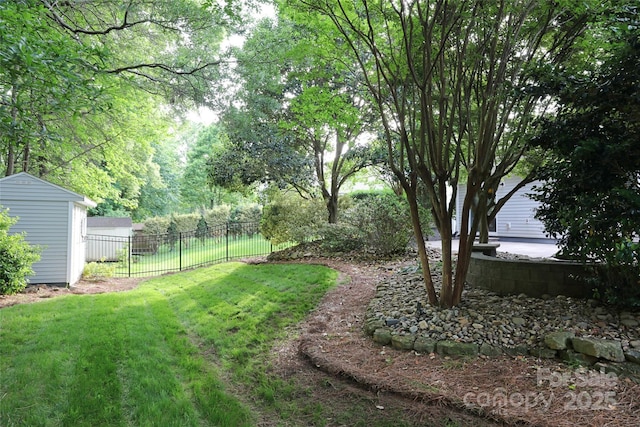 9814 Fernspray Rd, Charlotte, NC 28215 - photo 20