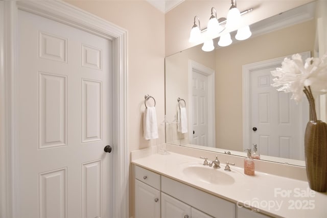 5827 Rileys Ridge Rd, Charlotte, NC 28226 - bathroom featuring vanity and an inviting chandelier
