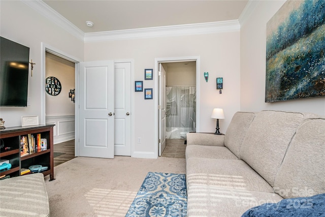 70 Cameo Dr, Flat Rock, NC 28731 - carpeted living room with crown molding
