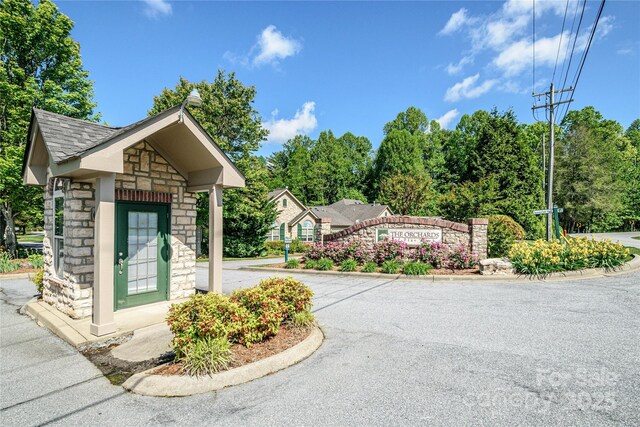 70 Cameo Dr, Flat Rock, NC 28731 - view of surrounding community