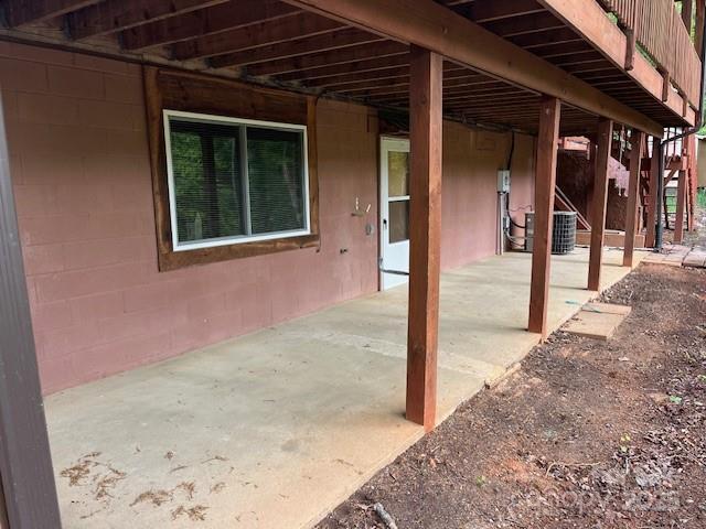 137 Amys Ridge Rd, Lake Lure, NC 28746 - view of patio / terrace