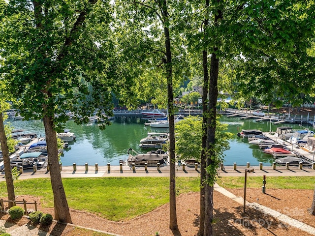 view of water feature featuring a floating dock