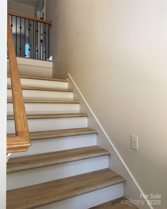 3114 Ansonville Rd, Marshville, NC 28103 - view of stairway