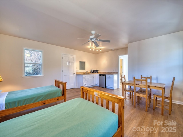 bedroom featuring light wood finished floors