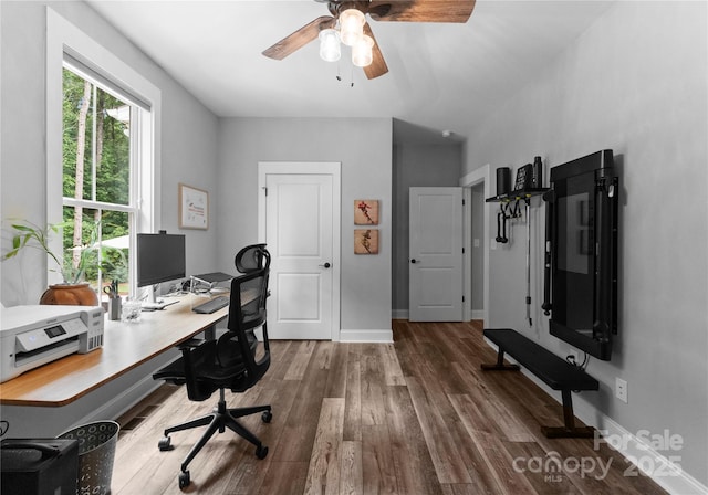 2646 Lee Lawing Rd, Lincolnton, NC 28092 - office space with wood finished floors, a ceiling fan, and baseboards