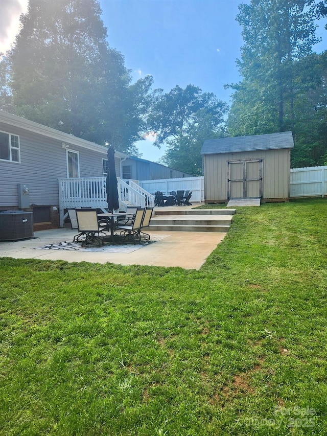 2025 Kisatchie Dr, Hickory Grove, SC 29717 - view of yard with a patio and cooling unit