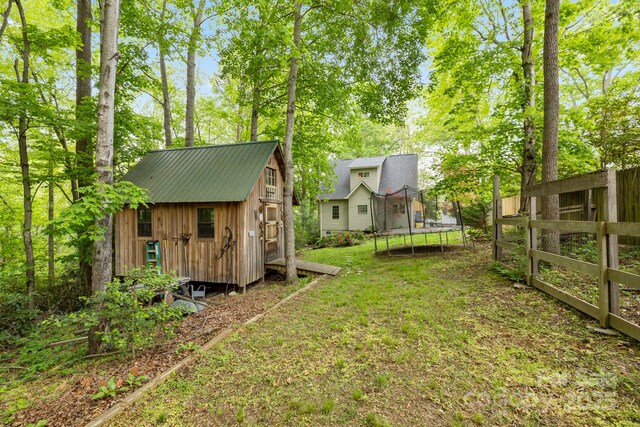 102 Altamahaw Ave, Black Mountain, NC 28711 - view of yard with a trampoline