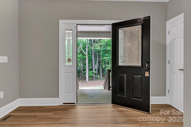 332 E Rebound Rd, Lancaster, SC 29720 - foyer featuring baseboards and wood finished floors