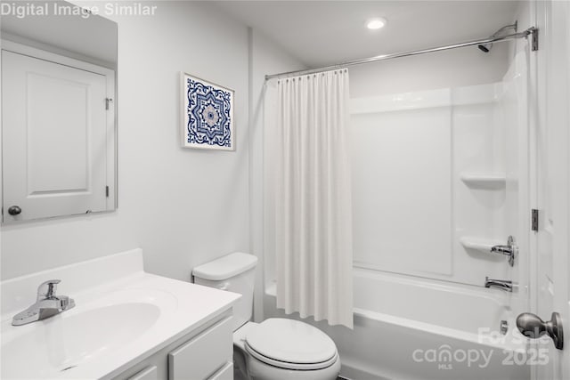 1430 Samuel St, Charlotte, NC 28206 - full bathroom with vanity, toilet, shower / bathtub combination with curtain, and recessed lighting