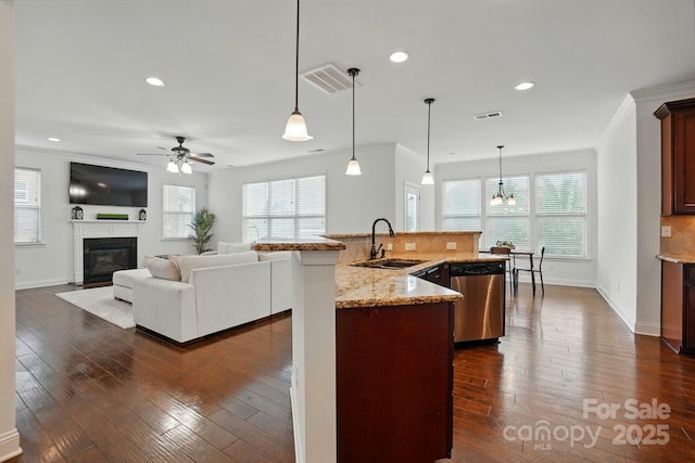 126 W Warfield Dr, Mooresville, NC 28115 - photo 9