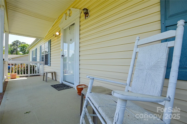 view of patio featuring covered porch
