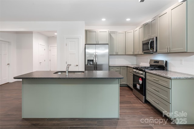 15 Myrtle Lee Cv, Arden, NC 28704 - kitchen with stainless steel appliances, a sink, gray cabinetry, dark wood-style floors, and recessed lighting
