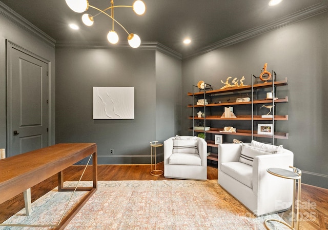400 Hunter Ln, Charlotte, NC 28211 - living area with wood finished floors, crown molding, baseboards, and recessed lighting