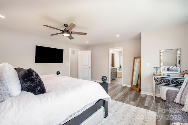 bedroom featuring ceiling fan, recessed lighting, baseboards, and wood finished floors