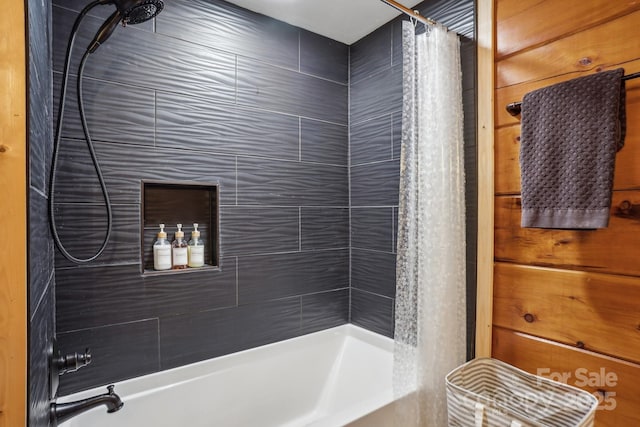 909 Niley Cook Rd, Blowing Rock, NC 28605 - bathroom with shower / tub combo