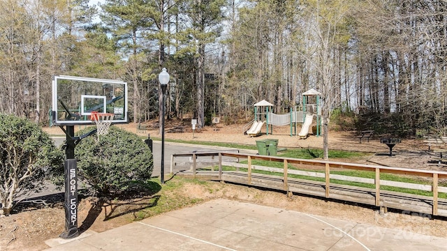 129 Willow Tree Ln, Mount Holly, NC 28120 - photo 43