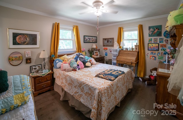bedroom featuring ceiling fan, crown molding, and dark wood-style floors