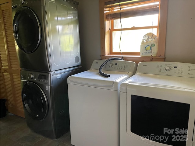 96 Trails End Ln, Maggie Valley, NC 28751 - laundry area with washer and clothes dryer