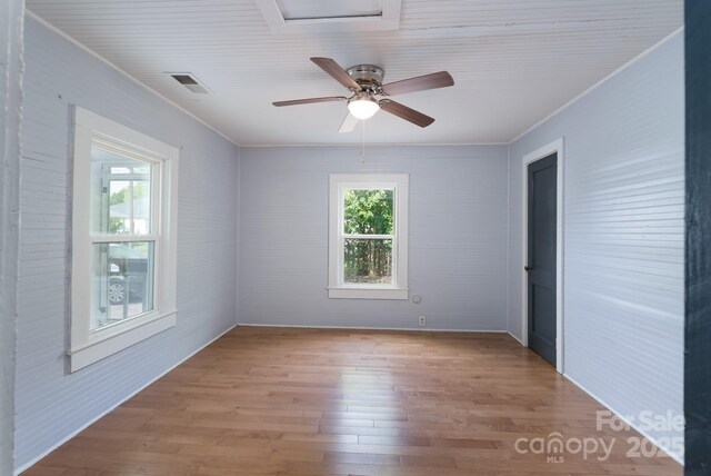 917 Laye St, Belmont, NC 28012 - unfurnished room with light wood-style flooring, a ceiling fan, and ornamental molding