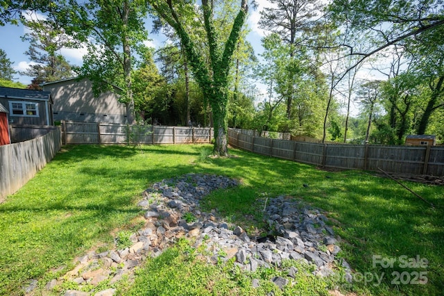92 Le-An-Hurst Rd, Asheville, NC 28803 - view of yard